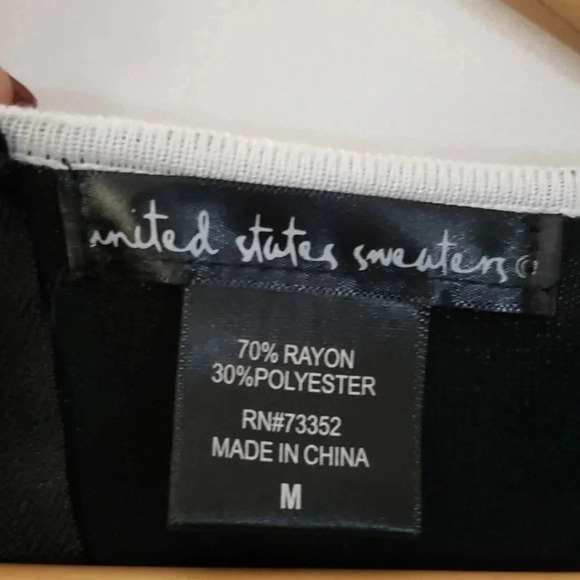 United States Sweater | Top | Size M | Black White - Picture 4 of 5